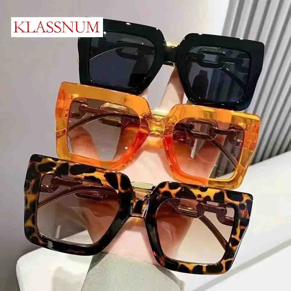 Street Fashion Photography - KLASSNUM 1 ชิ้นผู้หญิงสแควร์ขนาดใหญ่กรอบแว่นตากันแดด Twist Chain คลาสสิกส่วนบุคคล