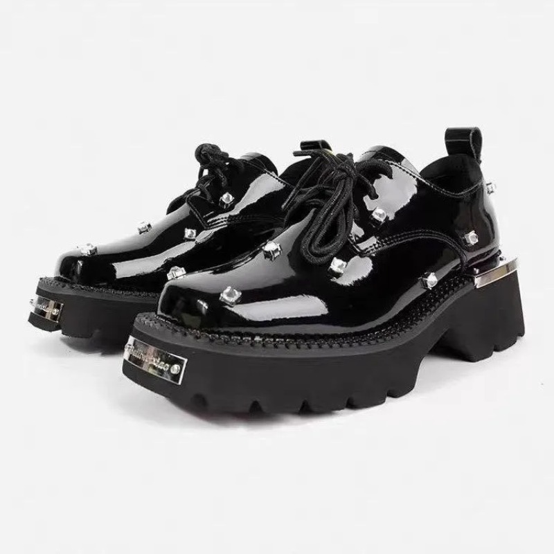 รองเท้าโลฟเฟอร์ผู้หญิงแบบคริสต - Chunky Sneaker Platform บทวิจารณ์และราคา