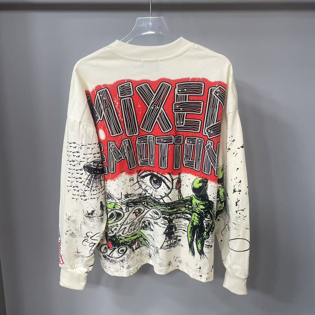 เสื้อยืดแขนยาวดีไซน์เนอร์คุณภา - Street Fashion Vintage บทวิจารณ์และราคา
