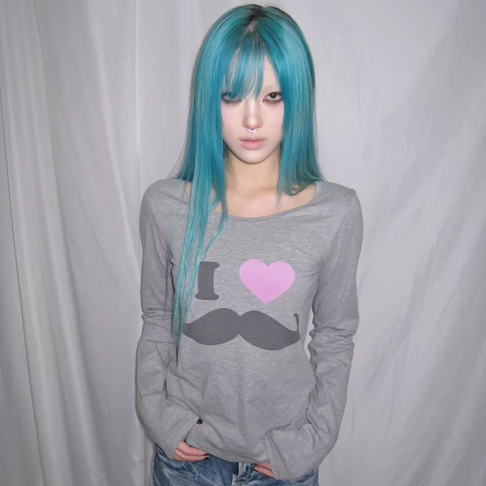 เสื้อยืดพิมพ์ลายเคราสไตล์ Y2K  - Street Fashion Vintage บทวิจารณ์และราคา
