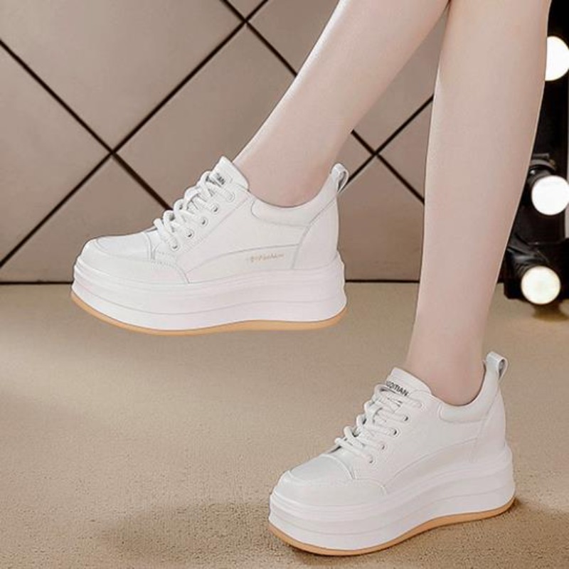 รองเท้าผ้าใบพื้นหนา 8 ซม. ปี 2 - Chunky Sneaker Platform บทวิจารณ์และราคา