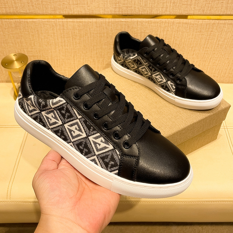 รองเท้าลำลองหนังผู้ชายสไตล์ยุโ - Street Fashion Europe บทวิจารณ์และราคา